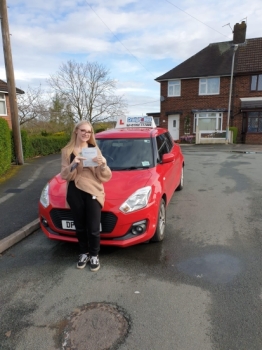 A big congratulations to Lauren Barber. Lauren passed her driving test today at Newcastle Driving Test Centre. First attempt with just 5 driver faults. <br />
Well done Lauren- safe driving from all at Craig Polles Instructor Training and Driving School. 🙂🚗<br />
Driving instructor-Andrew Crompton