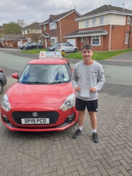 A big congratulations to Callum Sambrooks. Callum passed his driving test today at Newcastle Driving Test Centre, with just 3 driver faults. Well done Callum - safe driving from all at Craig Polles Instructor Training and Driving School. 🙂🚗Driving instructor-Andrew Crompton